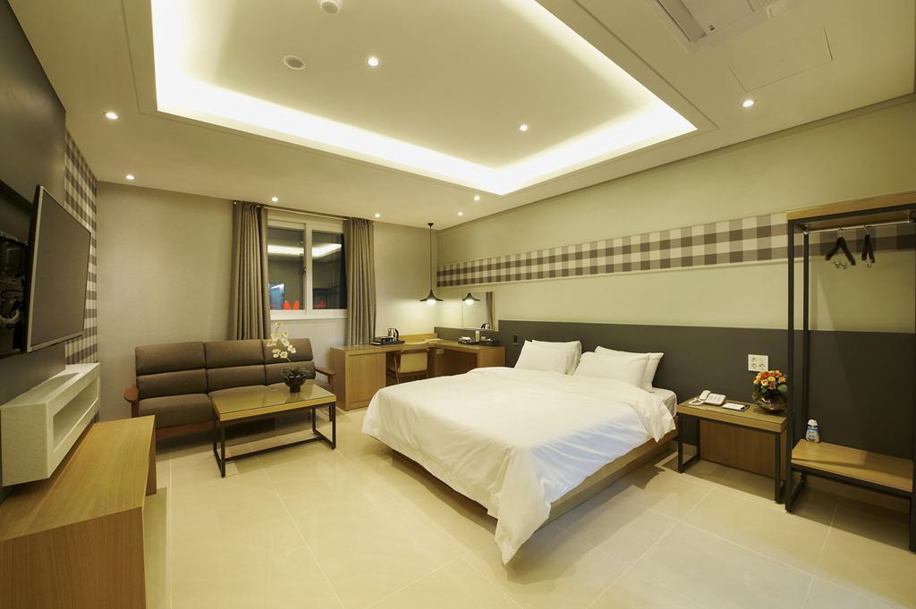 Hotel B Gwangju Metropolitan City Esterno foto